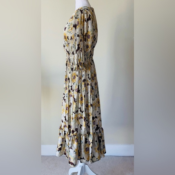 Polo Ralph Lauren Floral Pleated Satin V-Neck Dress Elbow Length Sleeve NWOT - Picture 8 of 13